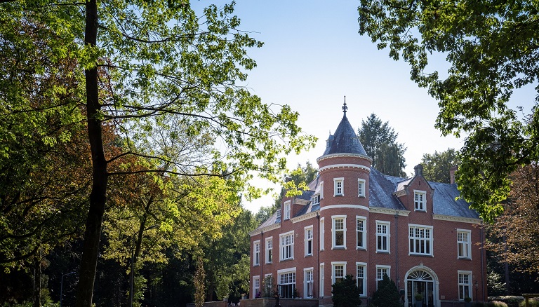 kasteel site.jpg