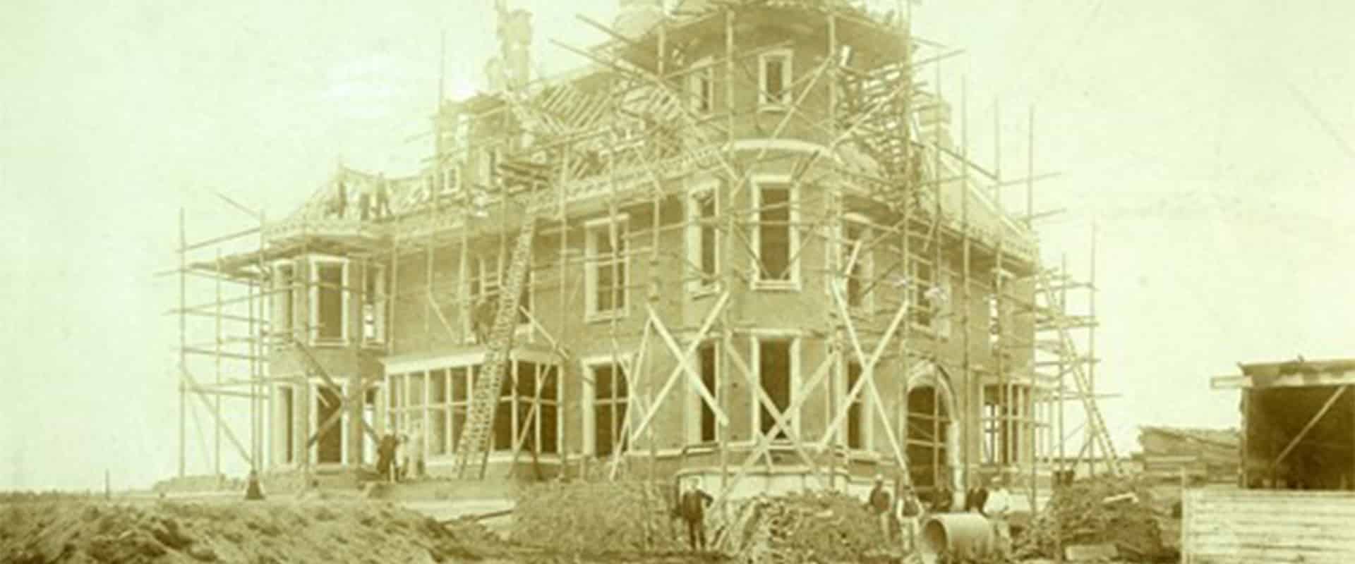 geschiedenis van Parc Spelderholt begon in 1915 met de bouw van het kasteel